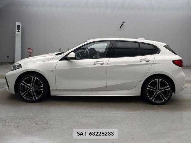 Bmw 1 SERIES 2021-08 8219056-7