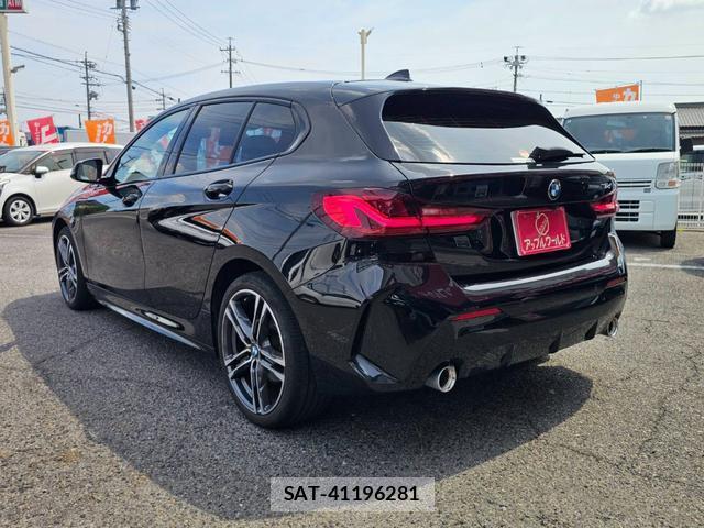 Bmw 1 SERIES 2023-08 8220173-8