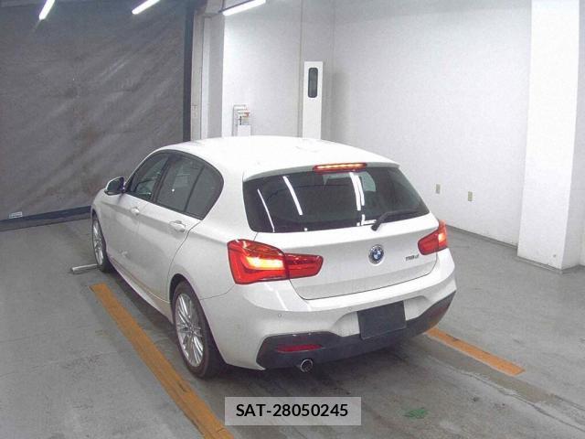 Bmw 1 SERIES 2018-06 8223119-1