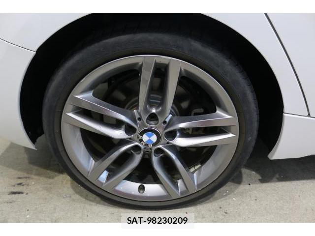 Bmw 1 SERIES 2018-02 8223331-18