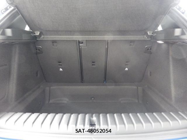 Bmw 1 SERIES 2024-06 8225622-9