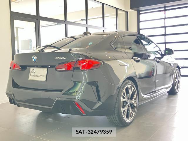 Bmw 2 SERIES 2025-07 8218400-10