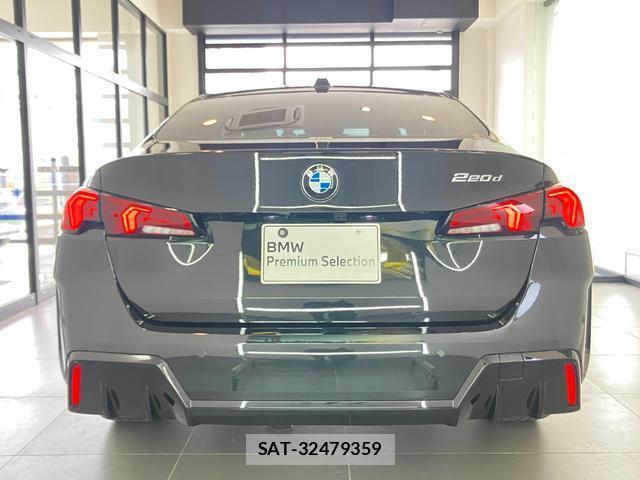 Bmw 2 SERIES 2025-07 8218400-7
