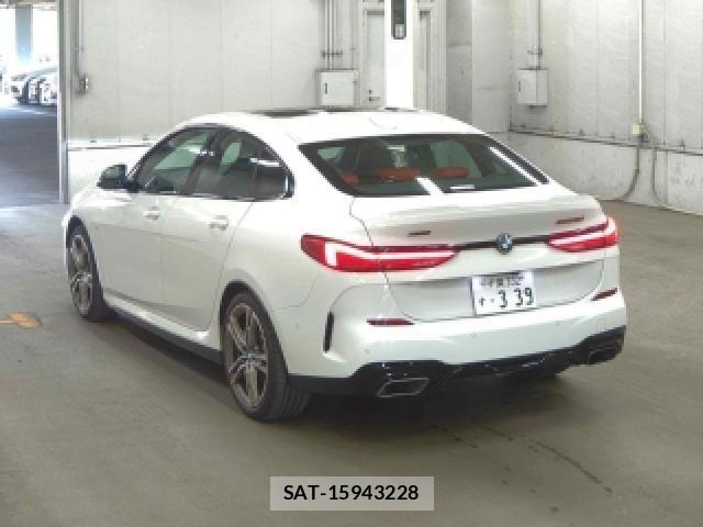 Bmw 2 SERIES 2022-06 8218865-1