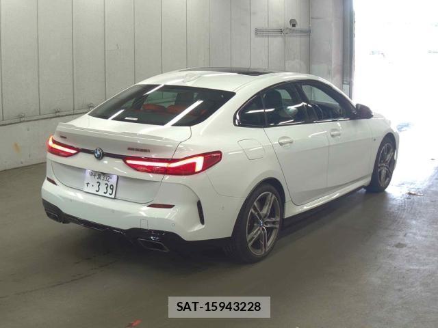Bmw 2 SERIES 2022-06 8218865-3