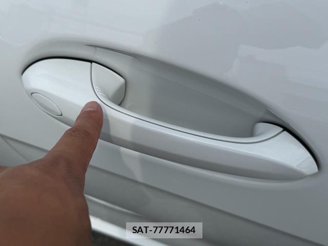 Bmw 2 SERIES 2025-12 8221741-13