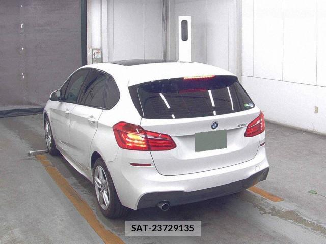 Bmw 2 SERIES 2018-05 8223169-1