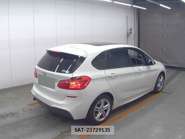 Bmw 2 SERIES 2018-05 8223169-5