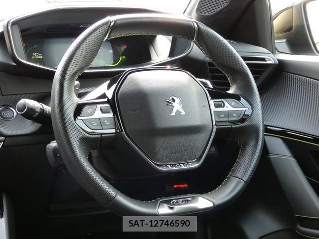 Peugeot 208 2021-12 8216800-4