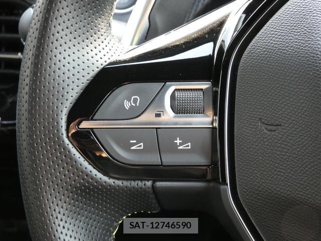 Peugeot 208 2021-12 8216800-5