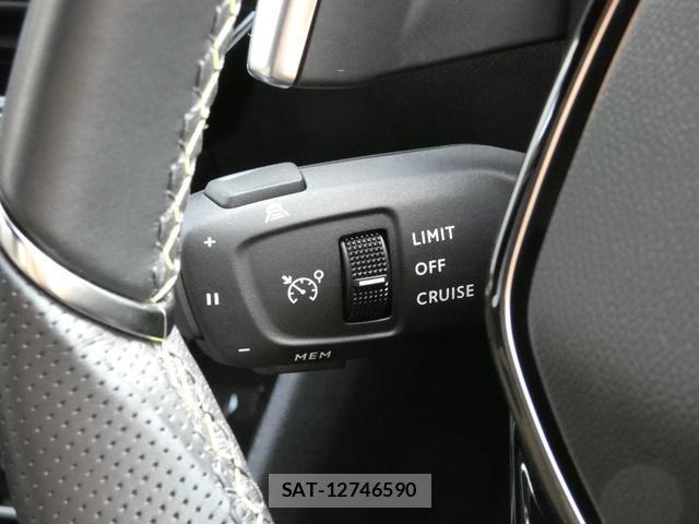 Peugeot 208 2021-12 8216800-7