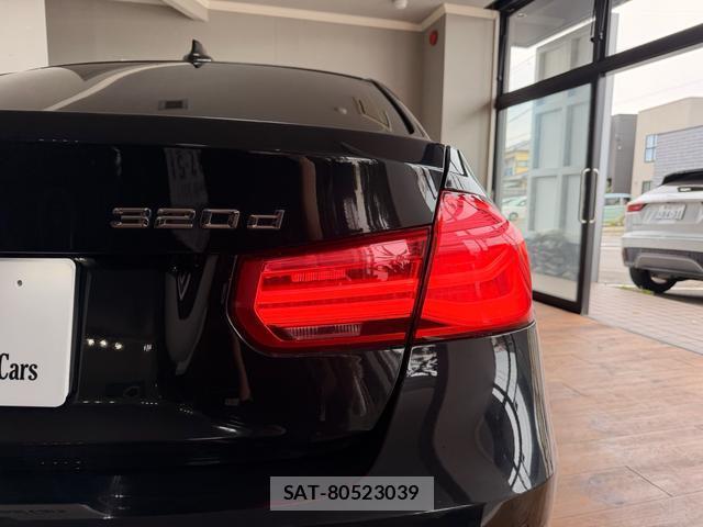 Bmw 3 SERIES 2017-11 8216152-9