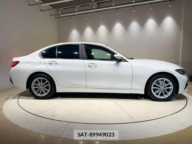 Bmw 3 SERIES 2019-03 8218156-11