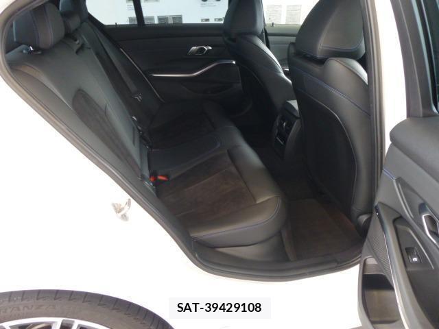 Bmw 3 SERIES 2021-09 8221731-5