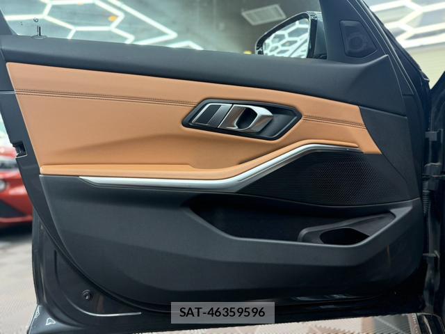 Bmw 3 SERIES 2021-08 8223550-12