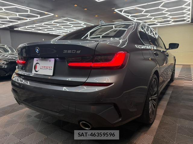 Bmw 3 SERIES 2021-08 8223550-7