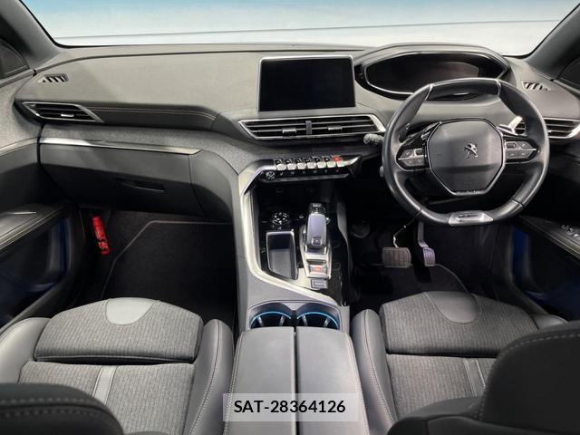 Peugeot 3008 2020-12 8217213-1
