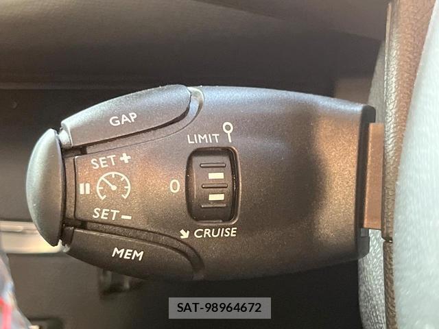 Peugeot 308 2020-10 8224420-4