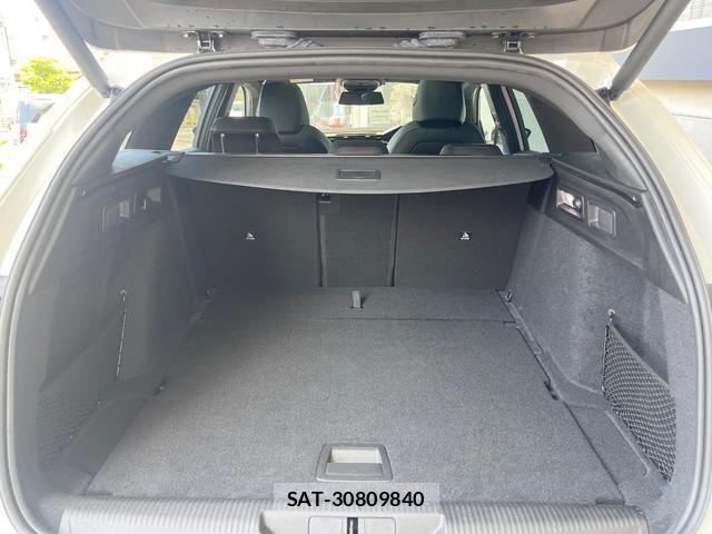 Peugeot 308 2022-09 8224423-18