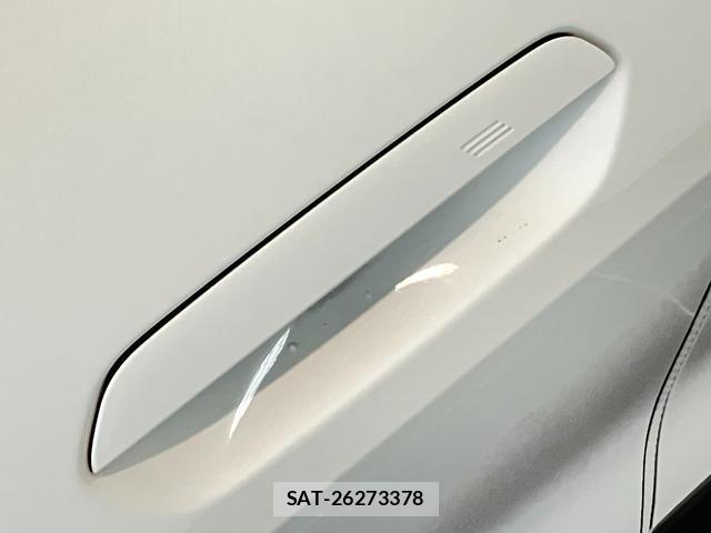 Bmw 4 SERIES 2024-10 8218403-17
