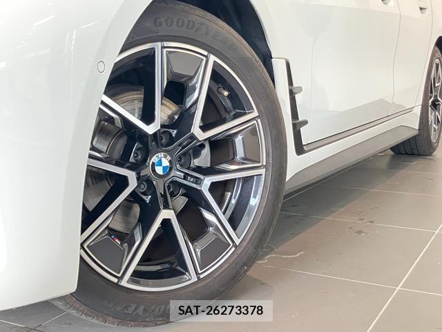 Bmw 4 SERIES 2024-10 8218403-18