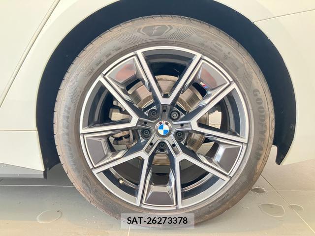 Bmw 4 SERIES 2024-10 8218403-19