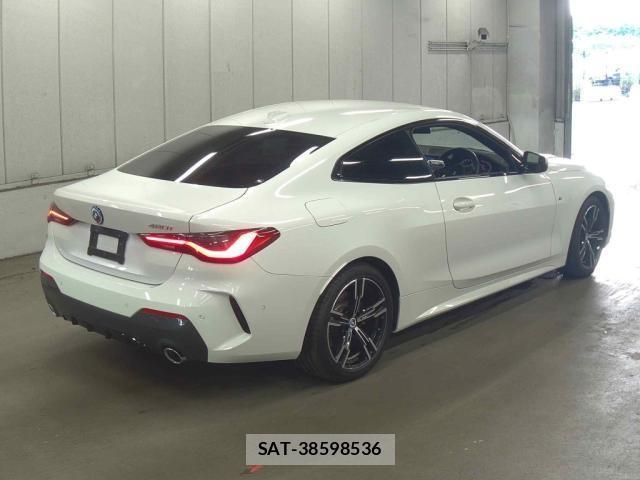 Bmw 4 SERIES 2023-03 8219033-4