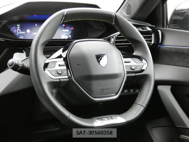 Peugeot 408 2023-11 8216796-4