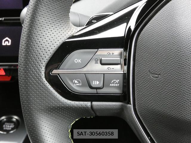 Peugeot 408 2023-11 8216796-5