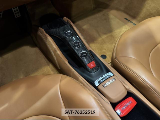 Ferrari 488 GTB 2016-10 8225561-18