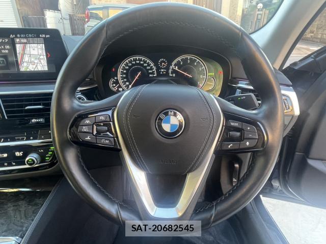 Bmw 5 SERIES 2018-07 8218773-15