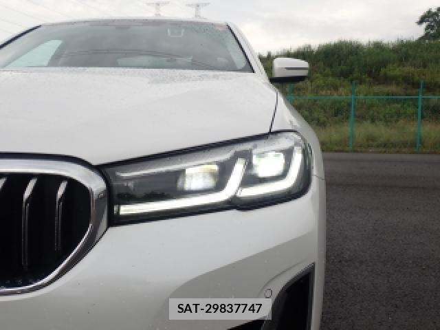 Bmw 5 SERIES 2021-06 8218900-4