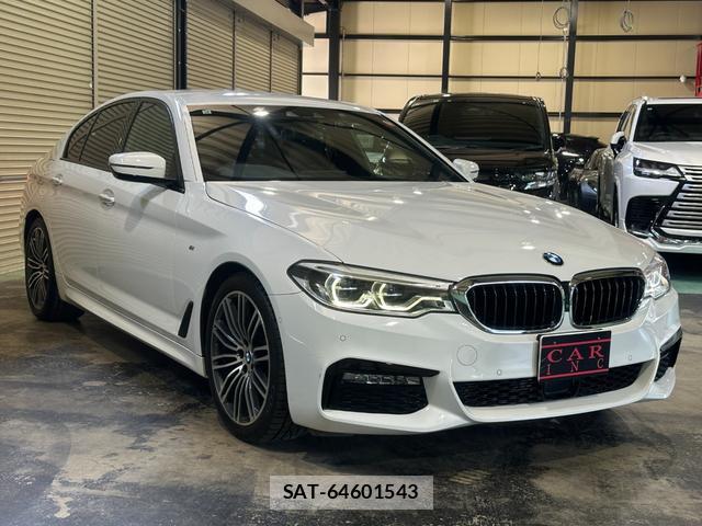 Bmw 5 SERIES 2017-09 8223005-1