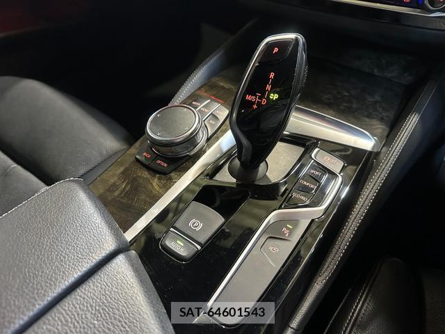 Bmw 5 SERIES 2017-09 8223005-10