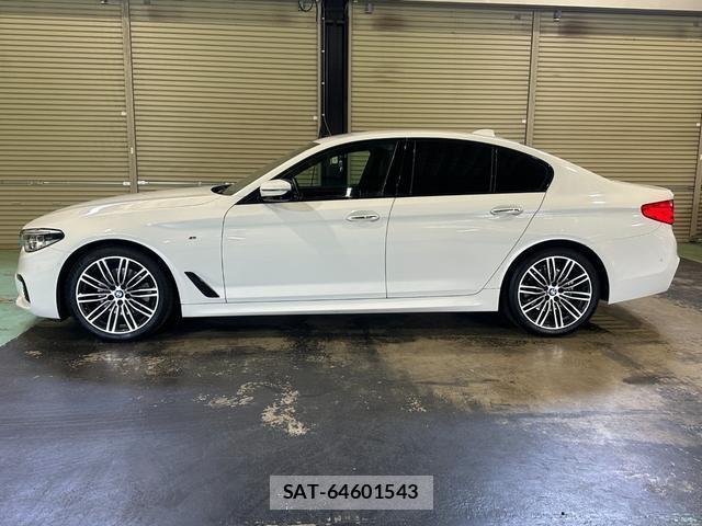 Bmw 5 SERIES 2017-09 8223005-18