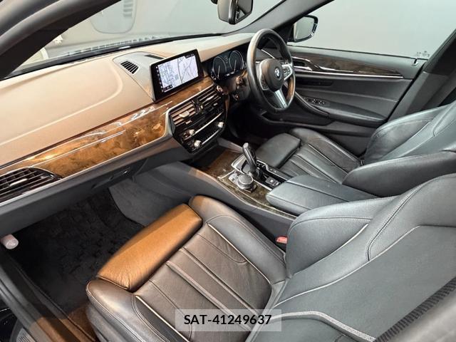 Bmw 5 SERIES 2017-06 8223546-3