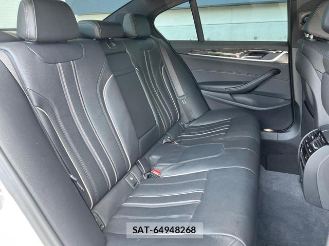 Bmw 5 SERIES 2017-12 8224422-9