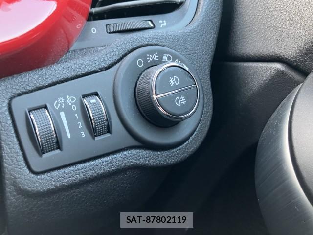Fiat 500X 2019-11 8222832-7