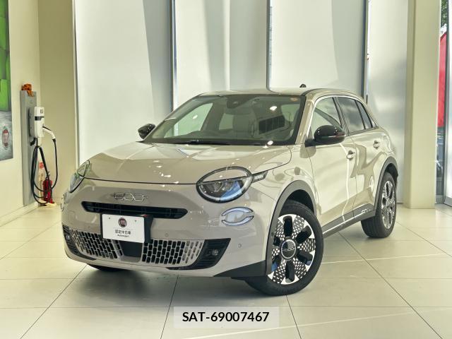 Fiat 600 Hybrid 2025-10 8222615-0