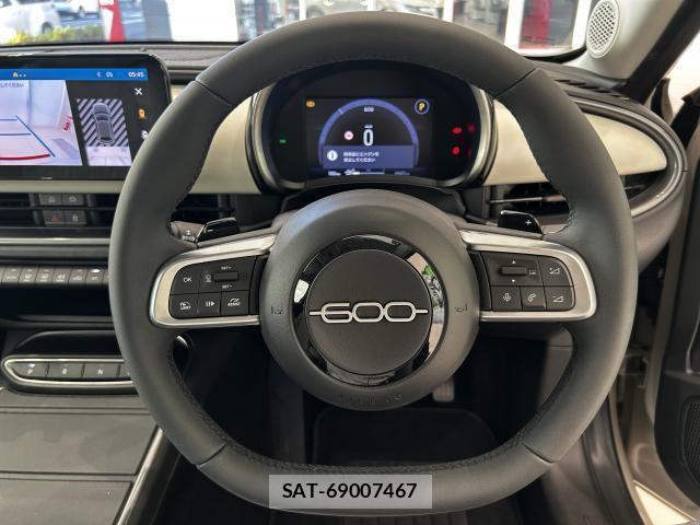 Fiat 600 Hybrid 2025-10 8222615-15