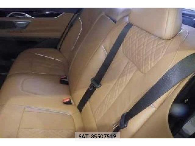 Bmw 7 SERIES 2020-09 8218836-4