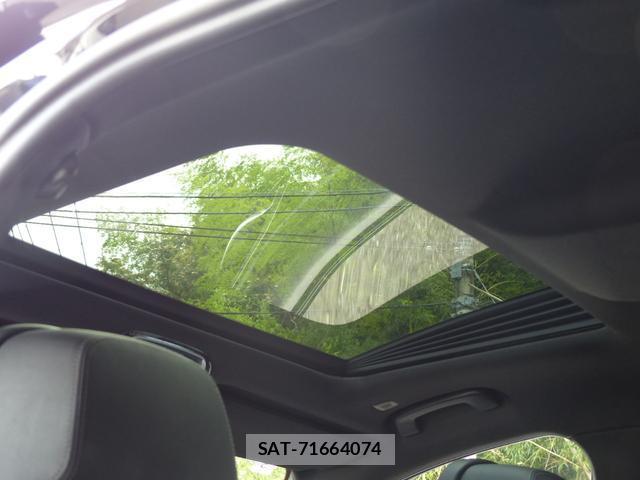 Bmw 7 SERIES 2017-05 8221320-4