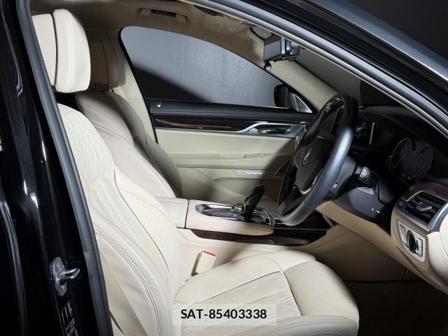 Bmw 7 SERIES 2016-03 8223854-4