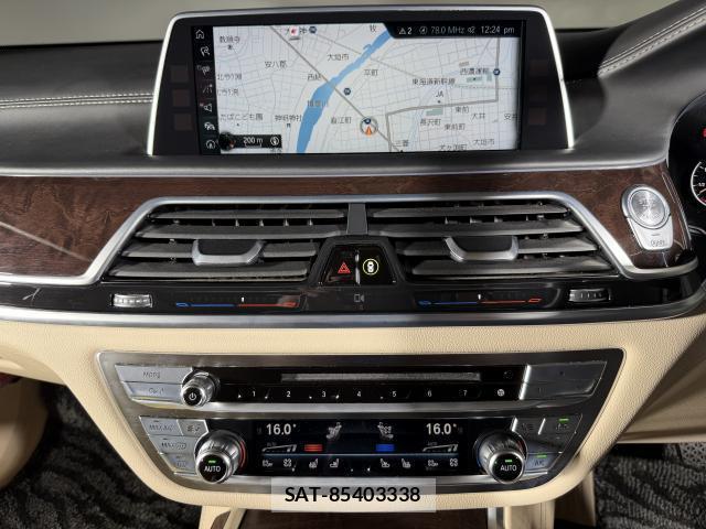 Bmw 7 SERIES 2016-03 8223854-7