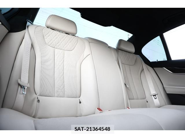 Bmw 7 SERIES 2019-07 8224294-15