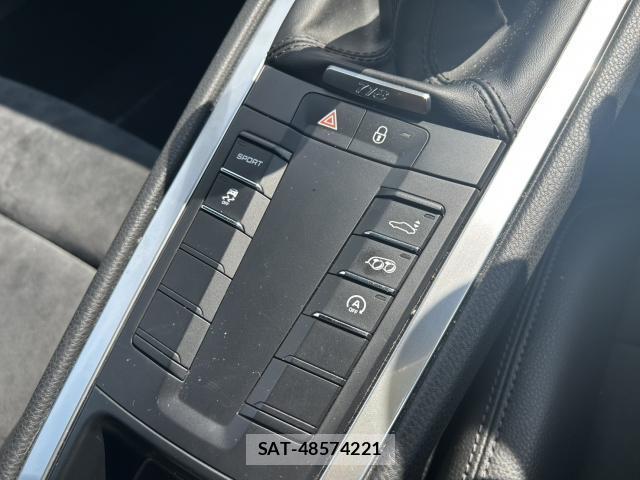 Porsche 718 Cayman 2018-11 8216252-11