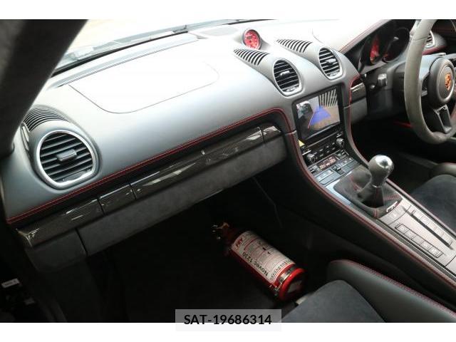 Porsche 718 Cayman 2020-04 8223868-19
