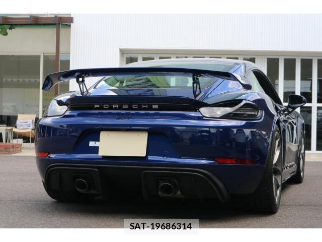 Porsche 718 Cayman 2020-04 8223868-5