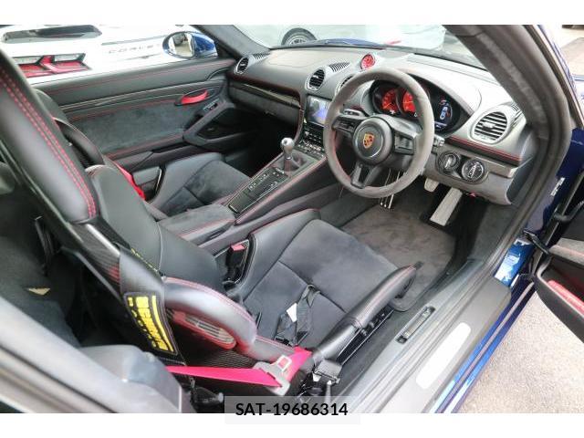Porsche 718 Cayman 2020-04 8223868-7