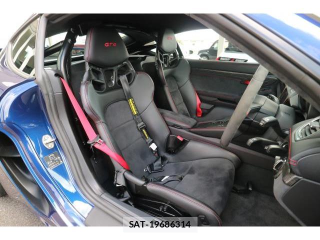 Porsche 718 Cayman 2020-04 8223868-8